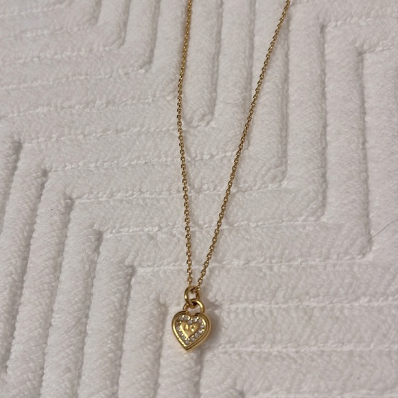 New MK w tag gold brass genuine Michael Kors heart necklace with rhinestones - Picture 5 of 6